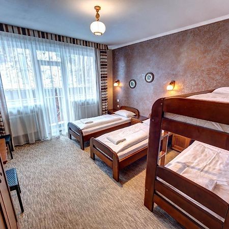 Hotel Gutsulia Bukovel Kültér fotó