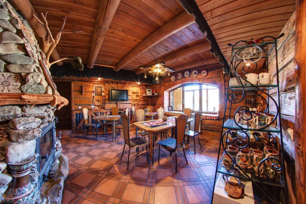 Hotel Gutsulia Bukovel Szoba fotó