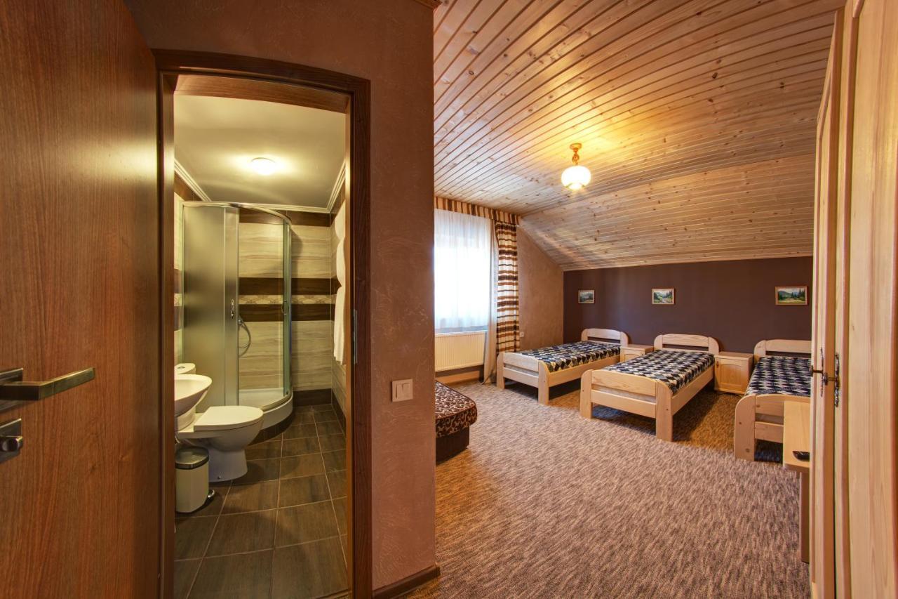 Hotel Gutsulia Bukovel Szoba fotó