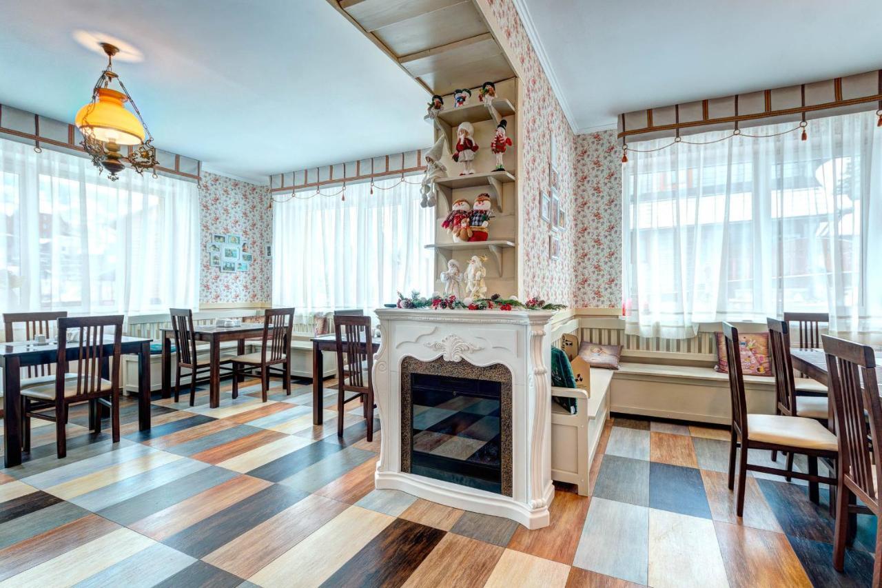 Hotel Gutsulia Bukovel Kültér fotó