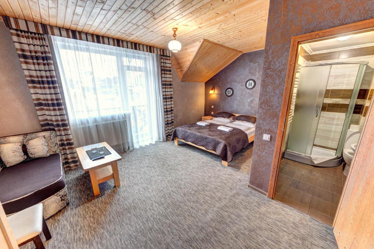 Hotel Gutsulia Bukovel Kültér fotó
