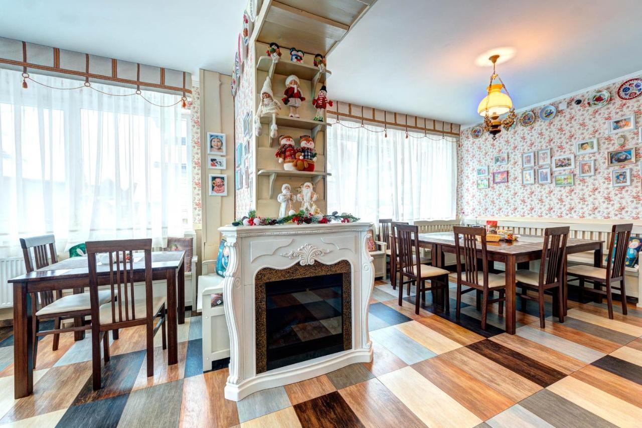 Hotel Gutsulia Bukovel Kültér fotó