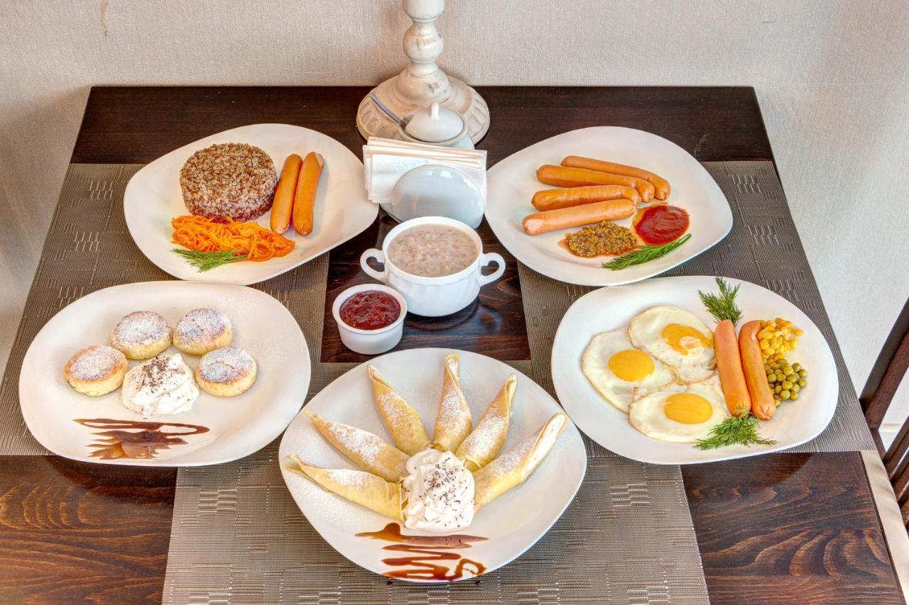 Hotel Gutsulia Bukovel Kültér fotó